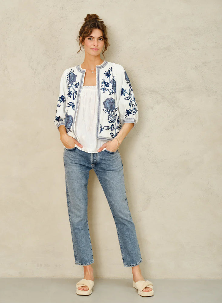 Lucia Jacket - Blue
Embroidered Floral Patterned Cotton Gathered jacket

